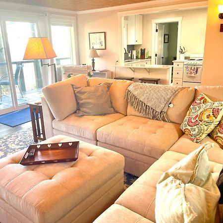 Puget Sound Chic Romantic Cottage With Private Beach Access & Gated Entry Port Ludlow Exterior foto