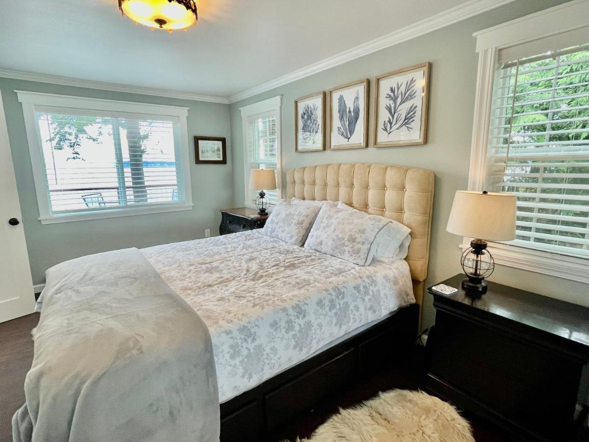 Puget Sound Chic Romantic Cottage With Private Beach Access & Gated Entry Port Ludlow Exterior foto